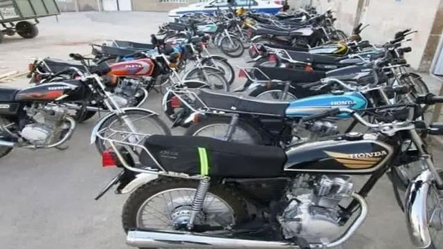 ۳۵ دستگاه موتورسیکلت متخلف در الیگودرز توقیف شد