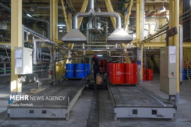 افتتاح یک واحد صنعتی در جلفا توسط وزیر اقتصاد