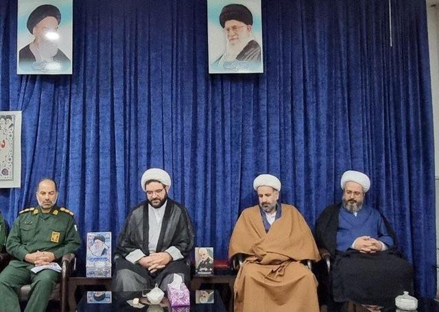 امام جمعه قروه: بسیج ستون محکمی است که انقلاب اسلامی را به پیش می‌برد