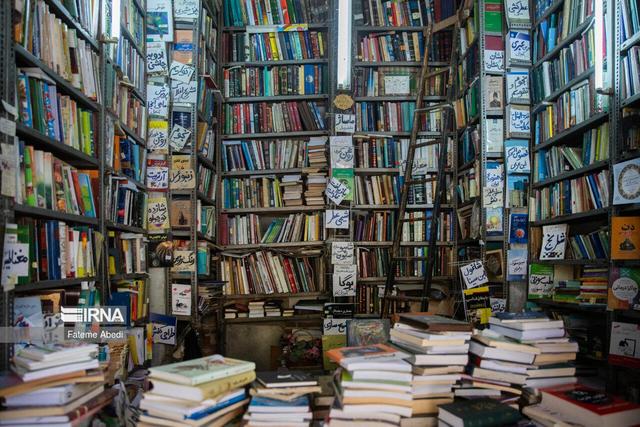 فلاح: ناشران بزرگ اجازه انتشار نسخه صوتی کتاب‌هایشان را نمی دهند/ضرورت تسهیل صدور مجوزها