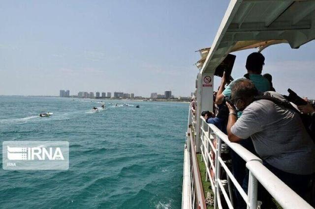 بهشت گردی ادامه دارد!