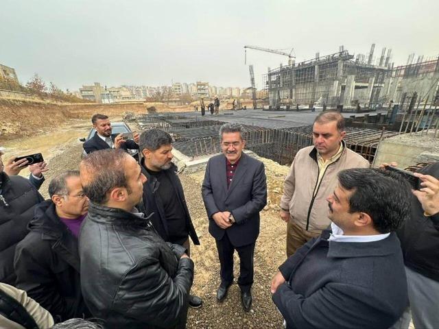 پیشرفت طرح‌های عمرانی بوکان در ماه‌های پایانی سال تقویت می‌شود