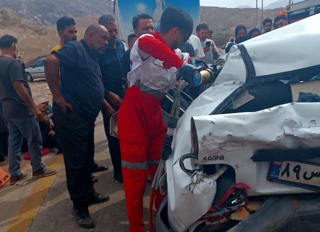 تصادف زنجیره ای در سبزوار یک کشته و ۲ مصدوم بر جا گذاشت