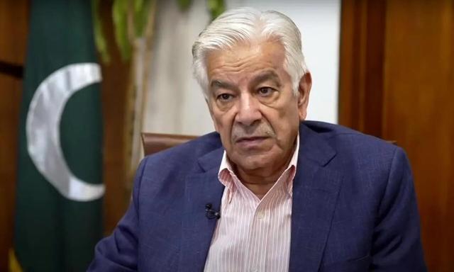 وزیر دفاع پاکستان: ارتش ما به دلیل تهدید شدن به جنگ تمام عیار با هند، در آمادگی کامل قرار دارد