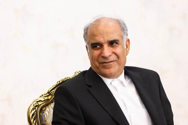 حضور زارعی در نشست تخصصی بررسی مسائل و برنامههای توسعهای حوزه شیلات استان بوشهر/ مسائل شیلات در سطح ملی پیگیری میشود