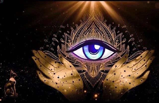 راز «چشم سوم» چیست و آیا به انسان قدرتی ماورایی می‌دهد؟