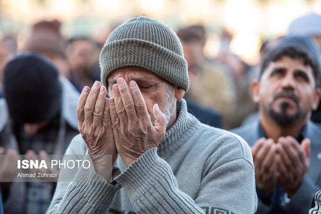 نماز طلب باران در مسجد مقدس جمکران