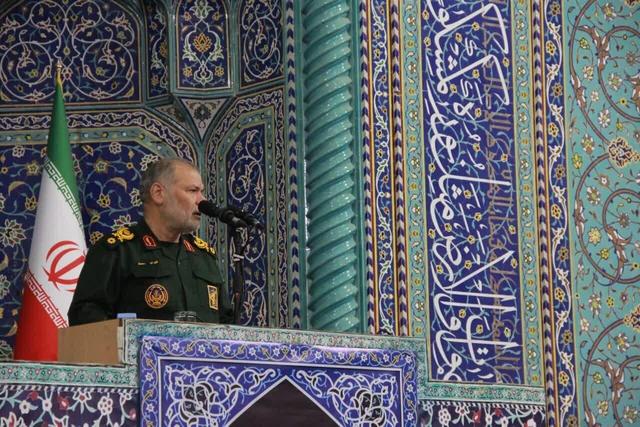 فرمانده سپاه علی بن ابیطالب(ع): نزدیک به ۳۰ هزار رزمنده بسیجی از قم در جبهه‌ها حاضر شدند/ پس از دوران دفاع مقدس، بسیج کنار نکشید و وارد جامعه شد