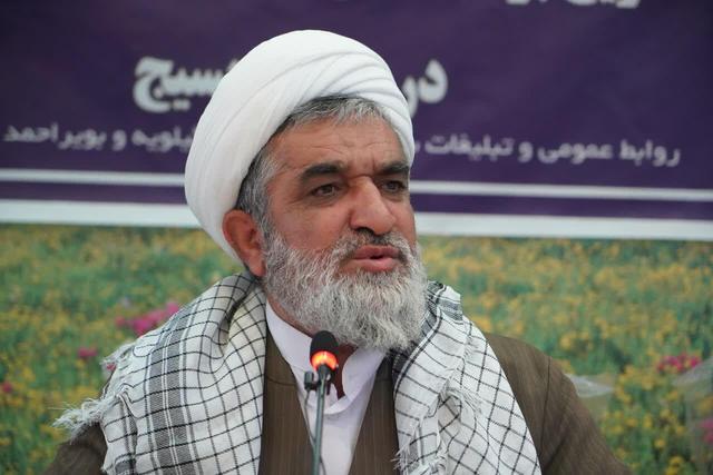 مسئولان همه هم و غم خود را بر روی تکمیل پروژه های نیمه تمام بگذارند