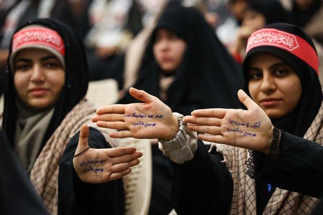 گردهمایی دانشجویان و طلاب بسیجی با حضور دکتر قالیباف