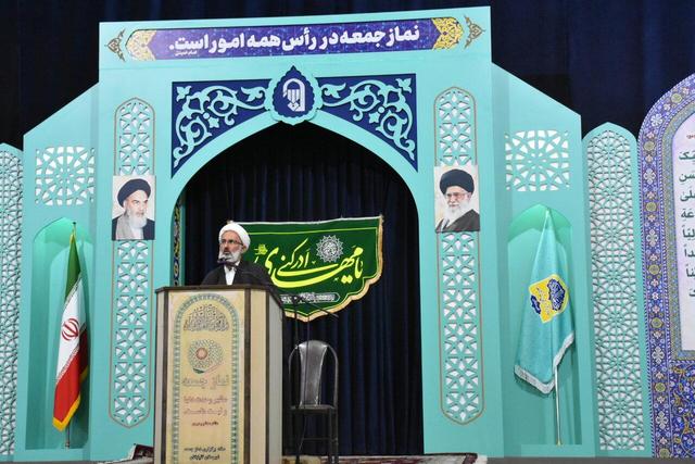 بسیج به درختی تنومند در برابر تهدیدها تبدیل شده است