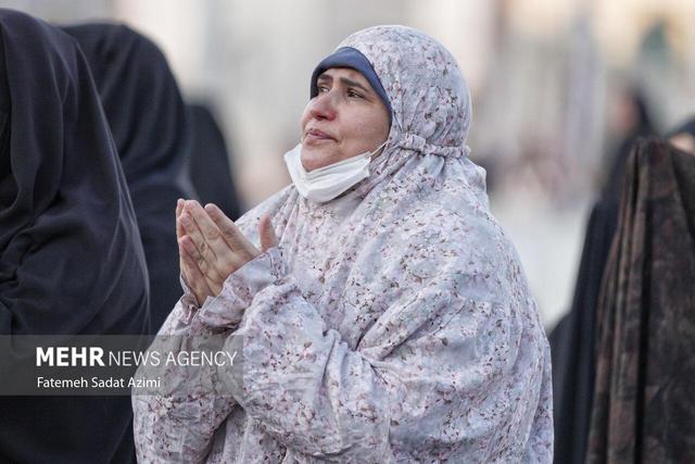اقامه نماز باران در مسجد مقدس جمکران