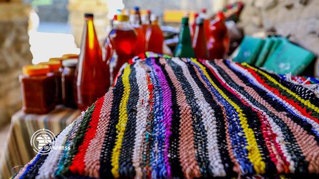 هزاوه: روستای تاریخی با جاذبه‌های طبیعی و باغ‌های انگور