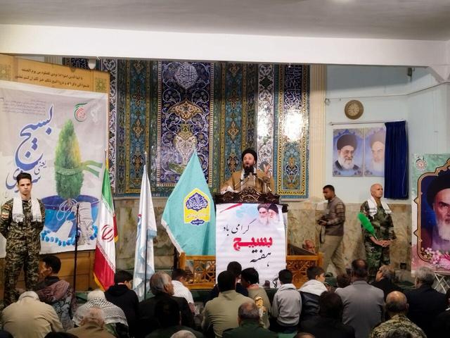 امام جمعه تربت‌حیدریه: فاطمه زهرا(س) الگوی کامل انسان‌سازی است