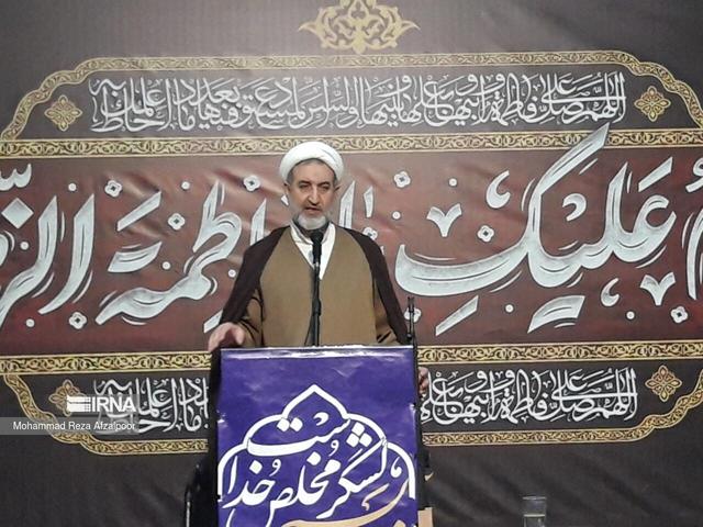 واکنش امام جمعه دزفول به فوت پنج شهروند در جاده حمزه: جاده‌ها تعریض و ایمن شوند