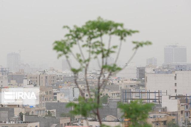 وضعیت هوای ارومیه و سه شهر دیگر جنوب آذربایجان‌غربی ناسالم است 