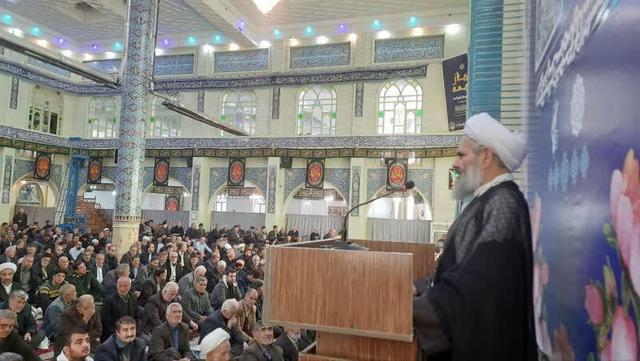 امام جمعه مراغه: استمرار انقلاب اسلامی با تفکر فاطمی و بسیجی ممکن است  