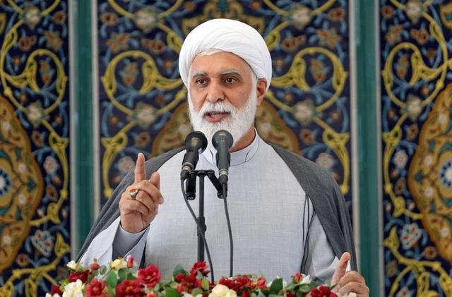 امام جمعه کیش: با روحیه بسیجی از هیچ فشار و تحریمی نمی‌ترسیم