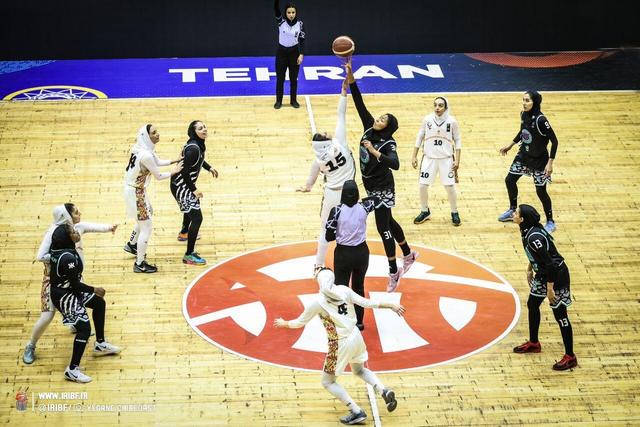 نتایج هفته پنجم لیگ برتر بانوان؛ برتری آکادمی سحر، استقلال و کاسپین