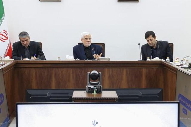 عارف:اعزام زنان ورزشکار ایرانی به مسابقات جهانی در اولویت باشد