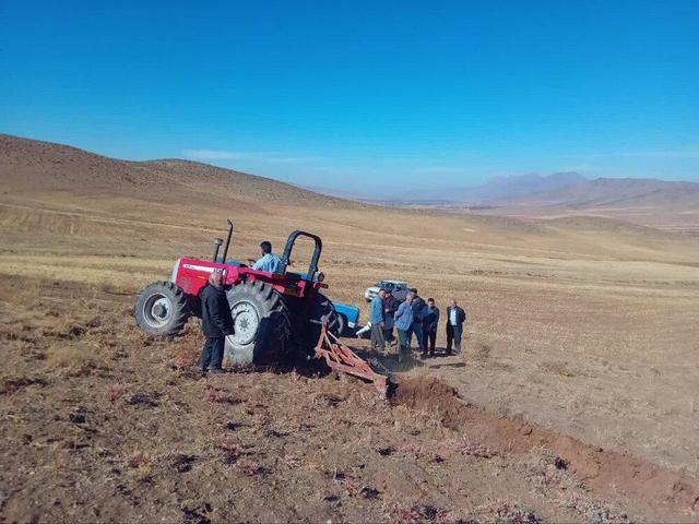 آغاز فاز اجرایی پروژه‌های بیولوژیک و بیومکانیک مرتعداری ملایر