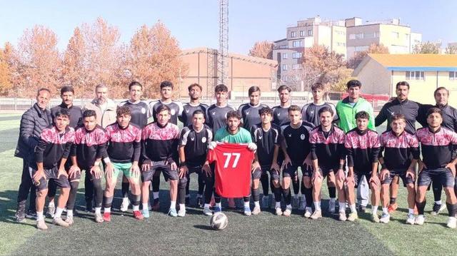 تیم شهرداری همدان صدرنشینی لیگ دسته اول فوتبال جوانان کشور شد