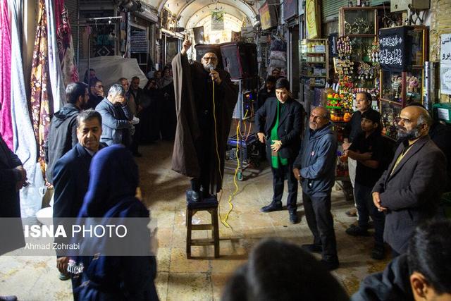 چهارپایه خوانی ایام فاطمیه در بازار قم