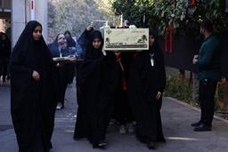 فاطمیهای با عطر شهدای گمنام در دانشگاههای فارس