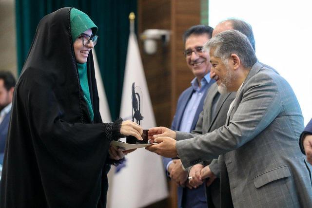 درخشش دانشگاه آزاد واحد کرمانشاه در پنجمین رویداد سراسری کرسی‌های آزاداندیشی