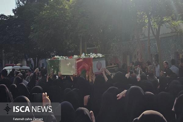 ادای احترام مردم بوشهر به شش شهید گمنام