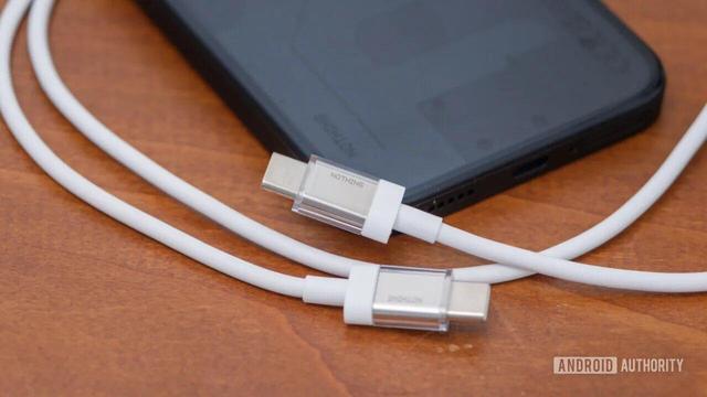 اول شارژرها را گرفتند، حالا نوبت کابل‌هاست!