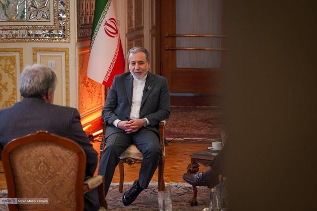 ببینید | عراقچی افشا کرد؛ آمریکا در ازای امتیاز اقتصادی چه چیزی از ایران خواست؟