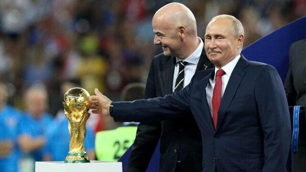 پوتین علیه فیفا قیام کرد؛ خودم جام جهانی دوم را برگزار میکنم! | تیمها مشخص شدند