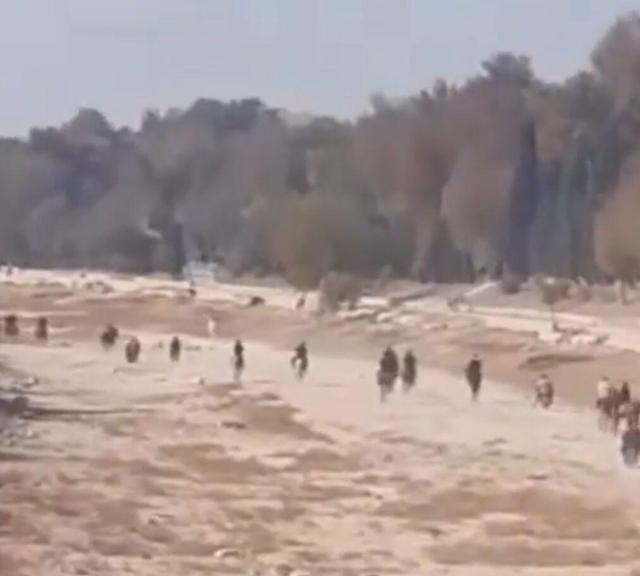 تبدیل زاینده رود به پیست اسب سواری