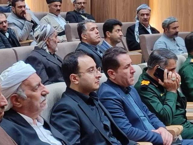 همایش روحانیون و طلاب در سقز برگزار شد