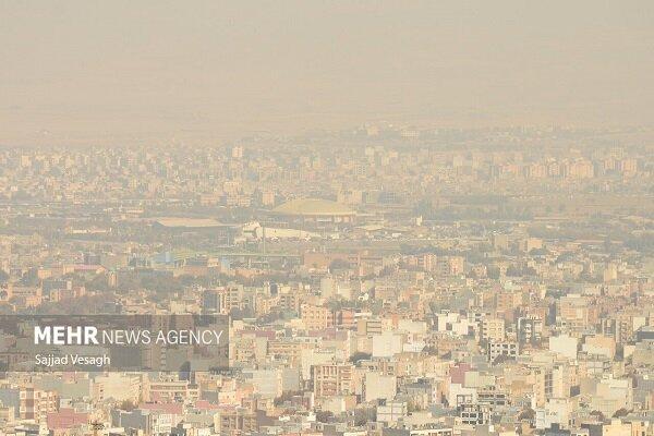 سایه آلودگی بر سر تبریز