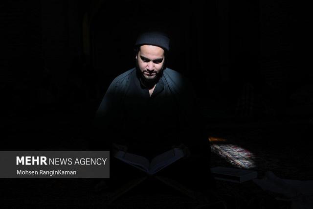 آخرین مهلت ثبت نام در اعتکاف حرم مطهر رضوی اعلام شد