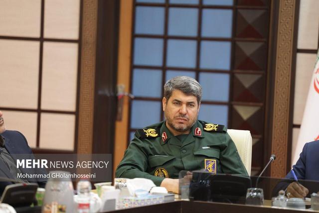فرمانده سپاه بوشهر: بسیج محور فعالیتهای علمی، آموزشی و فرهنگی باشد