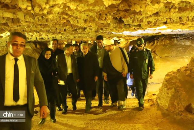 بازدید وزیر میراث‌فرهنگی، گردشگری و صنایع‌دستی از غار کتله خور