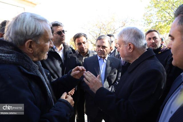 بازدید وزیر میراثفرهنگی از اقامتگاه سنتی ایلخانی در شهرستان سلطانیه