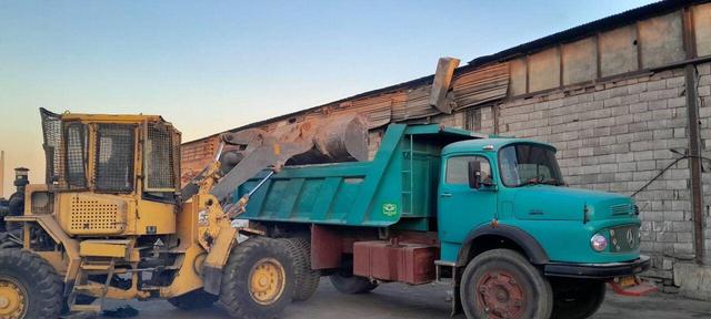 پلمب سه مرکز غیرمجاز دپوی پسماند و اجرای نمایش «هامان» در برج میلاد تهران