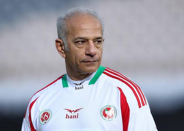 محمد خاکپور: دیگر علاقه‌ای به فوتبال ندارم؛ اشتباهی به این رشته آمدم!