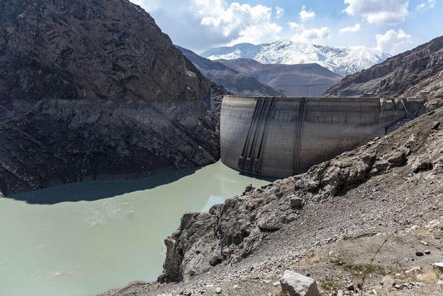 ورودی سدهای کشور ۳۸ درصد کاهش یافت