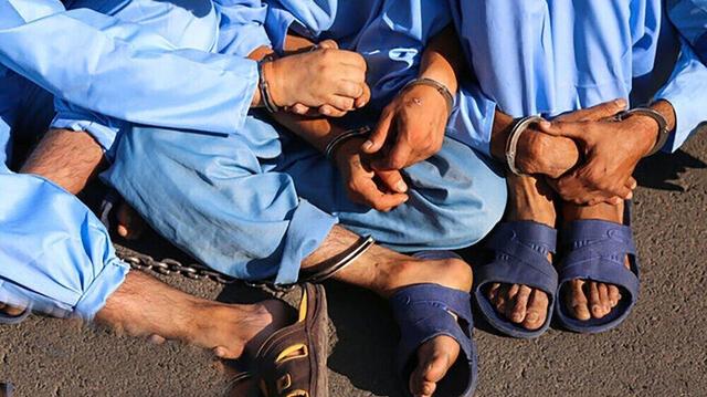 دستگیری اعضای باند سارقان لوازم خودرو در تعقیب و گریز پلیس