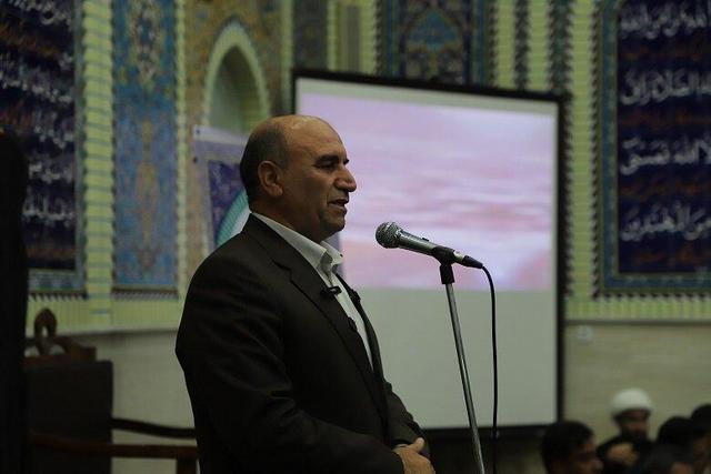 فرماندار خرم‌آباد: افزایش اعتماد اجتماعی با حضور میدانی مدیران در بین مردم محقق می‌شود