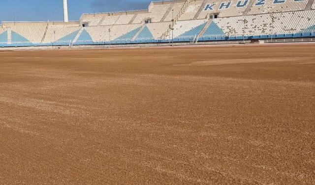 چمن ورزشگاه غدیر اهواز جوانه زد