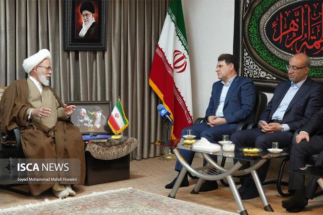 همدلی با دولت و تلاش برای رفع عقب‌افتادگی‌های استان ادامه دارد