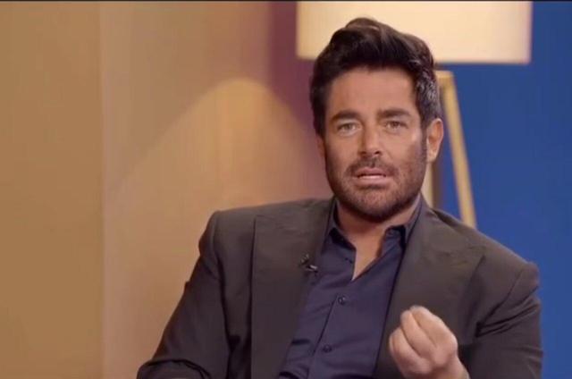 ببینید | اقدام قابل تحسین محمدرضا گلزار روی آنتن شبکه سه!