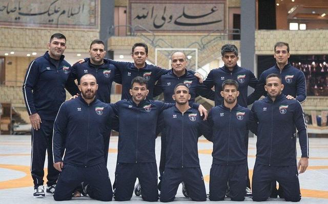 زیارت ائمه بقیع در مدینه توسط تیم ملی کشتی آزاد + ویدئو