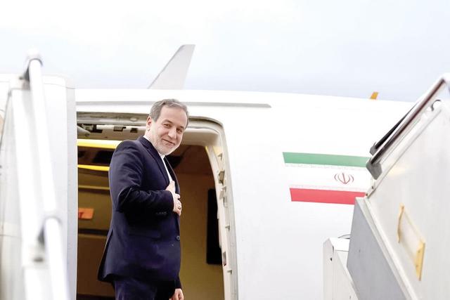 مسقط – لاهه؛ مسیر گره‌گشایی از پرونده هسته‌ای؟